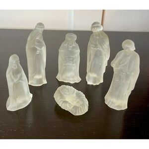Vintage Frosted Glass Nativity Set 6 Piece Christmas Season Holiday Decor 4"